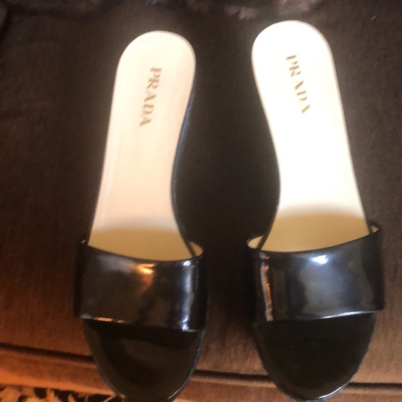 Prada Black Patent Leather Platform Wedge Mules With Black Rattan Wedge - Picture 6 of 6